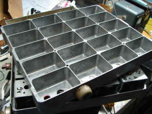 coil_drawer_lid.JPG (246357 bytes)